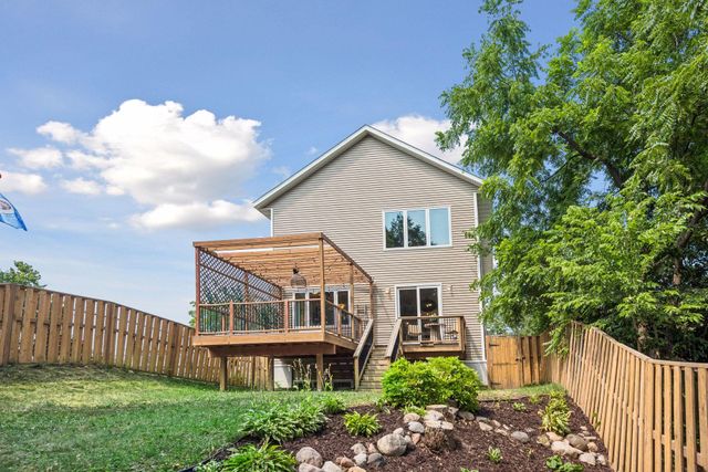4663 Suffolk Road, Mound, MN 55364