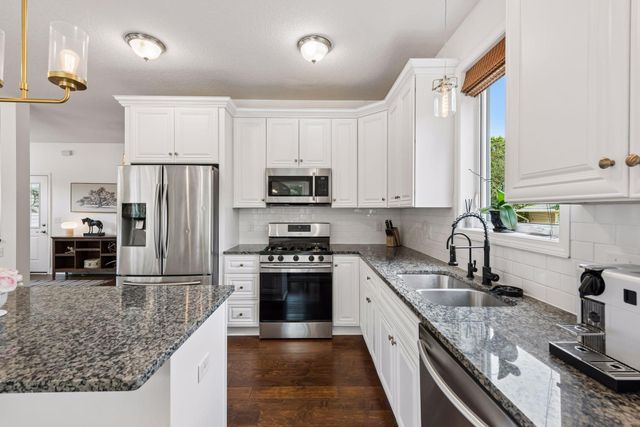 4663 Suffolk Road, Mound, MN 55364