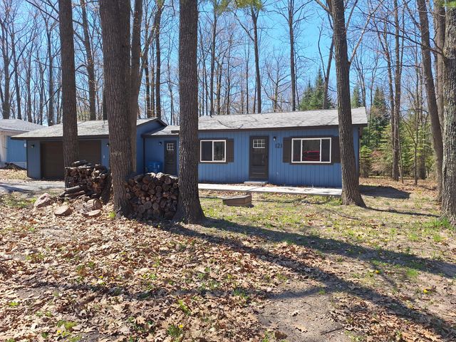 121 Caduca Drive, Roscommon, MI 48653