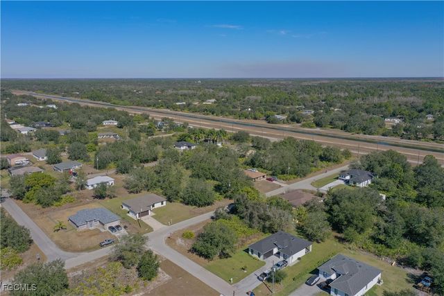 2512 61st ST W, Lehigh Acres, FL 33971