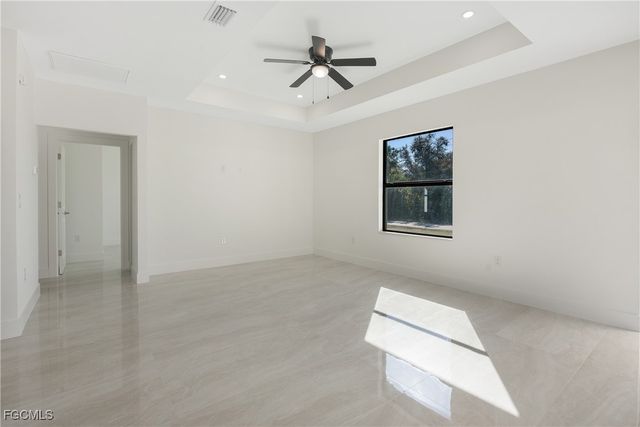 2512 61st ST W, Lehigh Acres, FL 33971