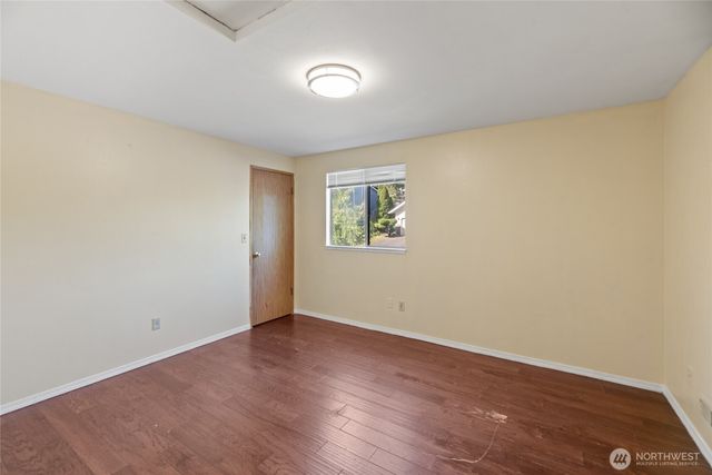 10606 68th Place S, Seattle, WA 98178