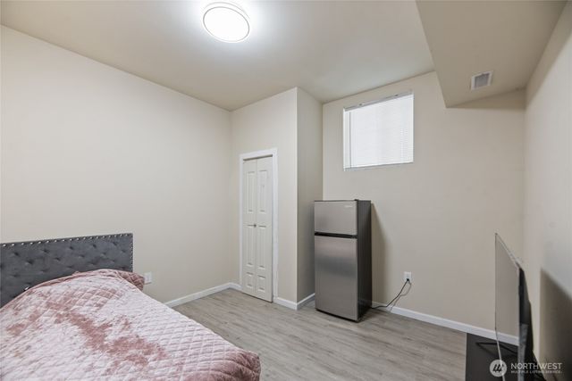 10606 68th Place S, Seattle, WA 98178