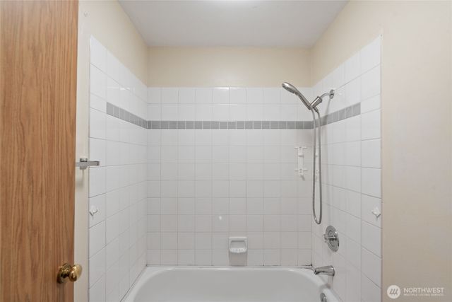10606 68th Place S, Seattle, WA 98178