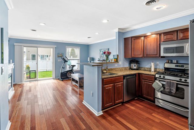 3567 E THOMPSON ST, Philadelphia, PA 19134