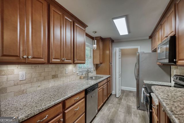 4000 Grove Trail, Loganville, GA 30052