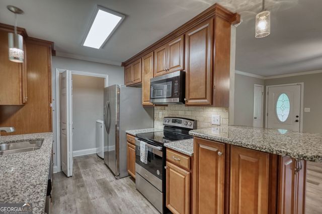 4000 Grove Trail, Loganville, GA 30052