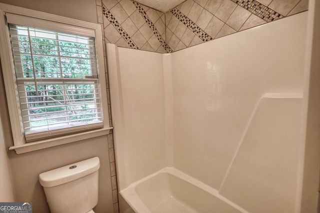 4000 Grove Trail, Loganville, GA 30052
