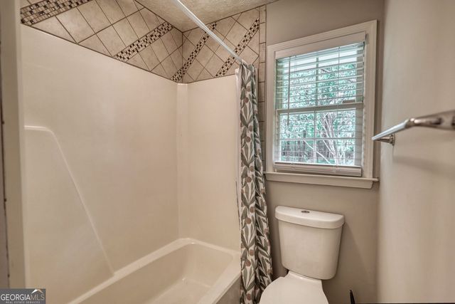 4000 Grove Trail, Loganville, GA 30052