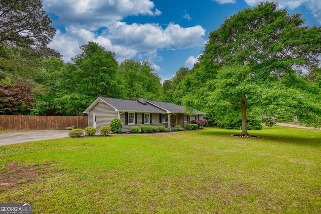 4000 Grove Trail, Loganville, GA 30052