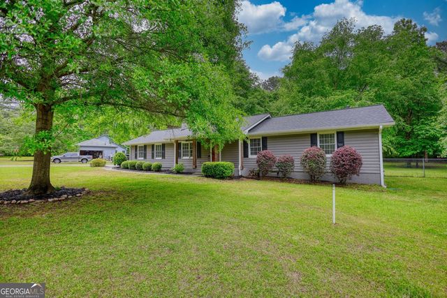 4000 Grove Trail, Loganville, GA 30052