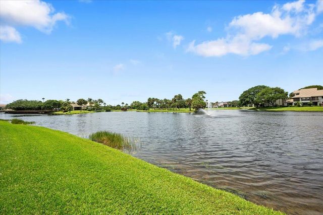 16913 Waterbend Drive 165, Jupiter, FL 33477