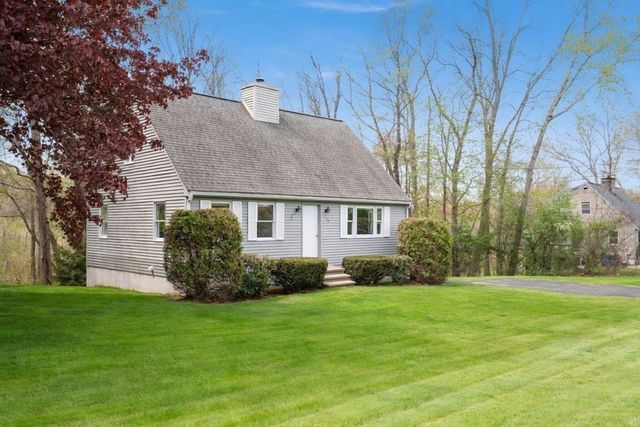 134 North St, Danvers, MA 01923