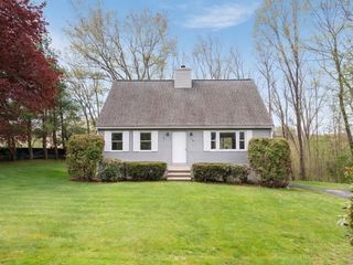 134 North St, Danvers, MA 01923