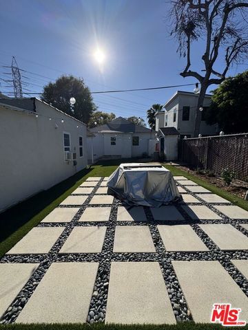 446 N California Street, Burbank, CA 91505