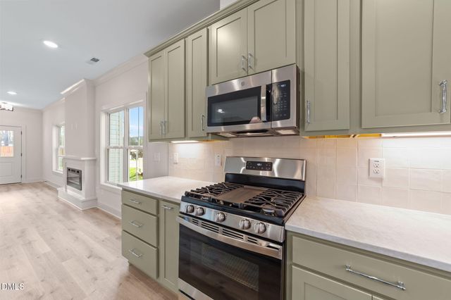 405 Winding Wood Drive, Clayton, NC 27520