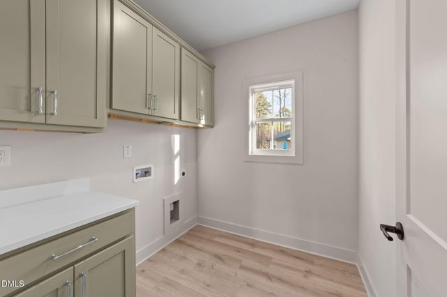 405 Winding Wood Drive, Clayton, NC 27520