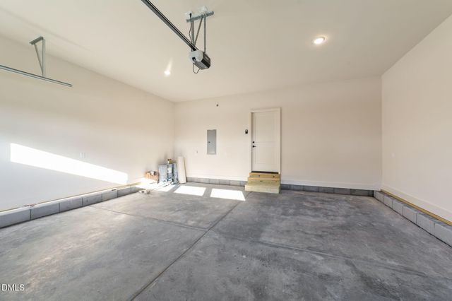 405 Winding Wood Drive, Clayton, NC 27520