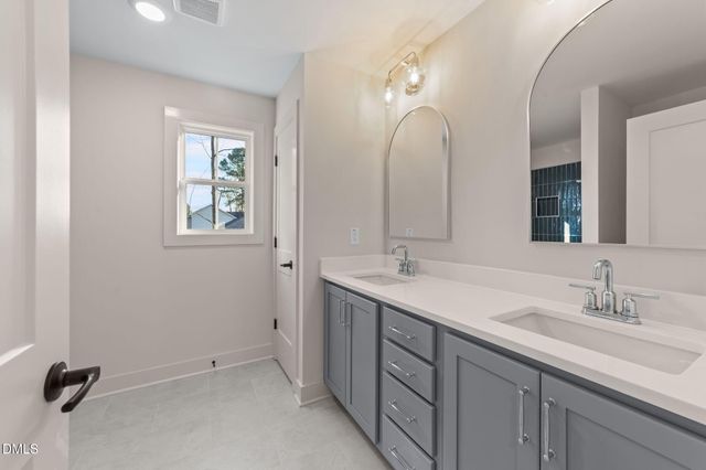 405 Winding Wood Drive, Clayton, NC 27520