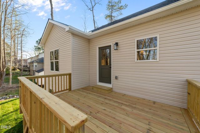 405 Winding Wood Drive, Clayton, NC 27520