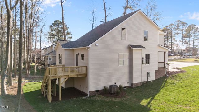 405 Winding Wood Drive, Clayton, NC 27520
