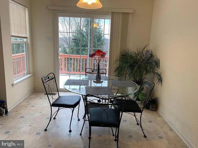 175 FRINGETREE DR, West Chester, PA 19380