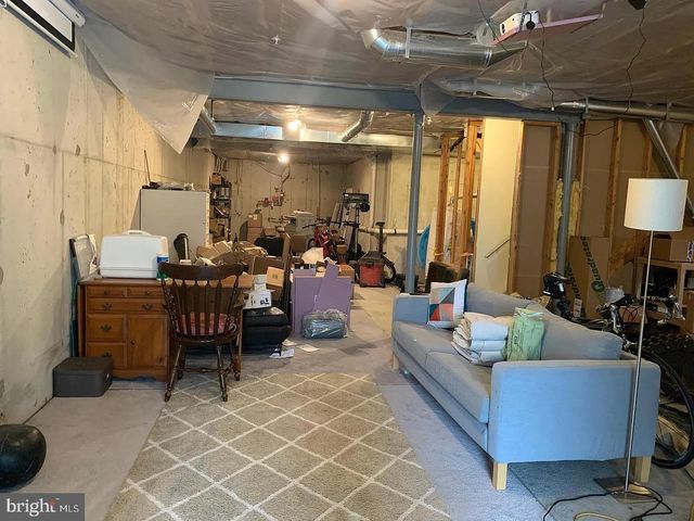 175 FRINGETREE DR, West Chester, PA 19380