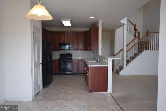 175 FRINGETREE DR, West Chester, PA 19380