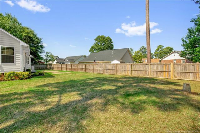 1406 Averton Court, Fayetteville, NC 28314