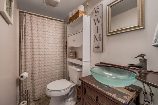 92 Fourth Avenue, Madison, CT 06443