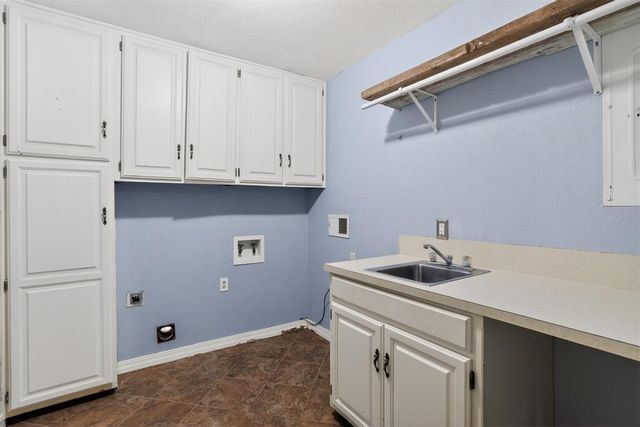 2640 Hummingbird Lane, Enid, OK 73703