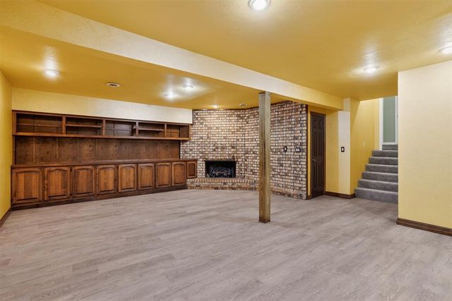 2640 Hummingbird Lane, Enid, OK 73703
