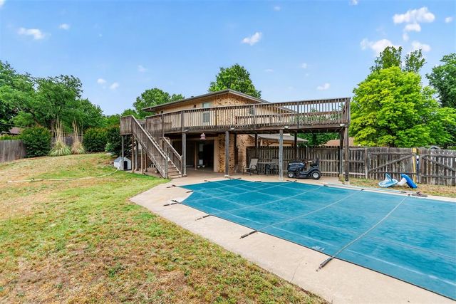 2640 Hummingbird Lane, Enid, OK 73703