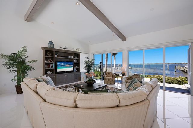 6100 RIVERVIEW BOULEVARD, Bradenton, FL 34209