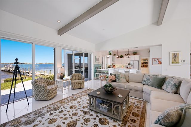 6100 RIVERVIEW BOULEVARD, Bradenton, FL 34209