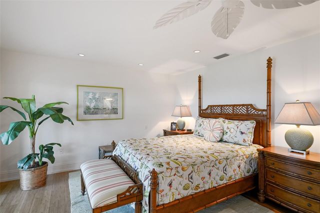 6100 RIVERVIEW BOULEVARD, Bradenton, FL 34209