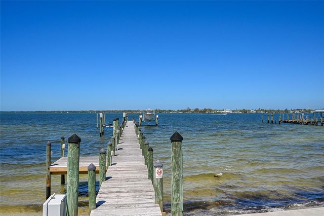 6100 RIVERVIEW BOULEVARD, Bradenton, FL 34209