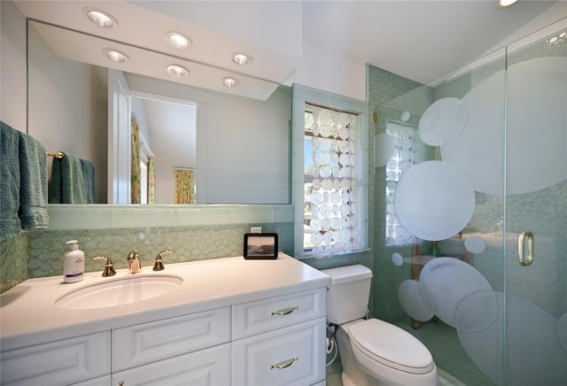 6100 RIVERVIEW BOULEVARD, Bradenton, FL 34209