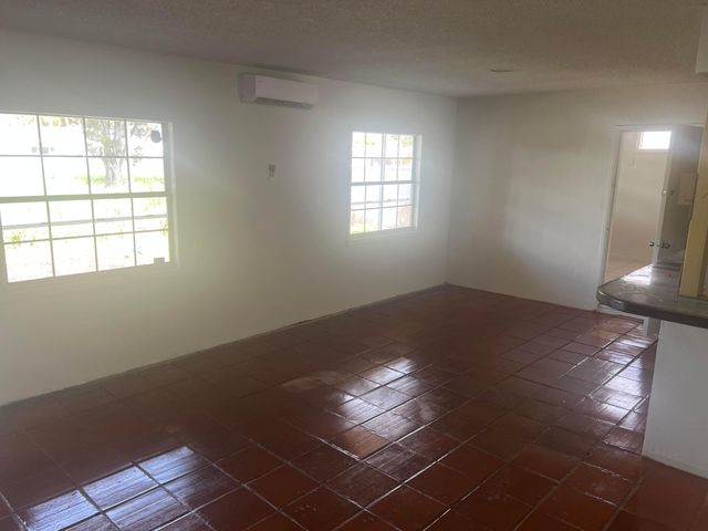 4004 E Shore Road, Miramar, FL 33023