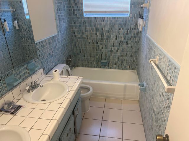 4004 E Shore Road, Miramar, FL 33023