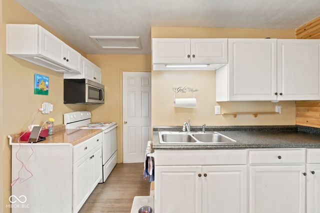325 Wellington Boulevard, Shelbyville, IN 46176