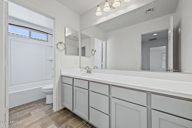 5728 E BUTTE Street, Mesa, AZ 85205