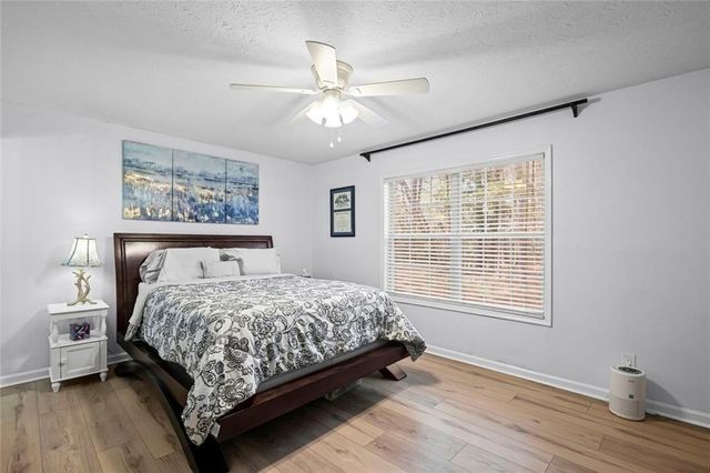 4494 Pineridge Circle, Atlanta, GA 30338