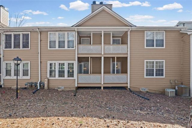 4494 Pineridge Circle, Atlanta, GA 30338