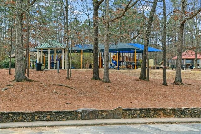 4494 Pineridge Circle, Atlanta, GA 30338