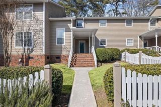 4494 Pineridge Circle, Atlanta, GA 30338