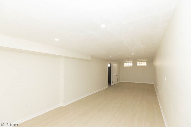 1722 Hawthorne Drive, Mayfield Heights, OH 44124