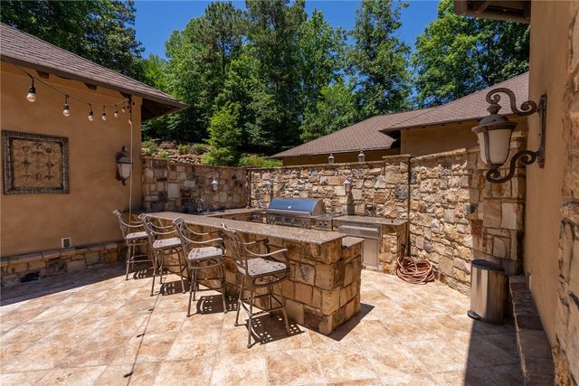 118 Bright Water Trail, Six Mile, SC 29682