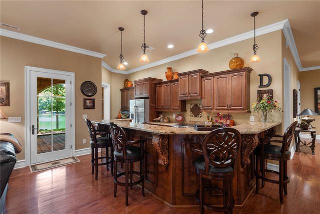 118 Bright Water Trail, Six Mile, SC 29682