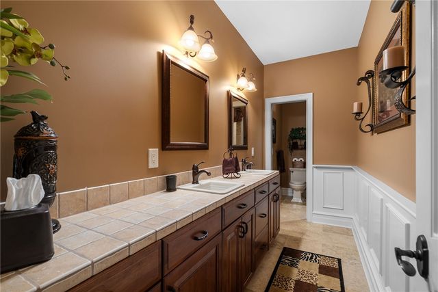 118 Bright Water Trail, Six Mile, SC 29682